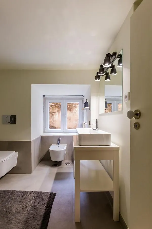 Rua Sao Bento Apartment Lisbon